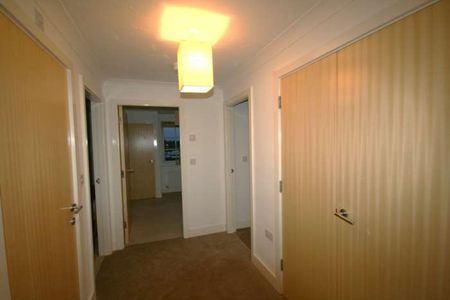 Elphins Drive, Wilderspool Park, Stockton Heath - Photo 4