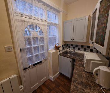 Studio Flat, Hamilton Road, HA1 - Photo 4