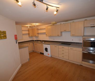 2 bedroom apartment to rent - Photo 6