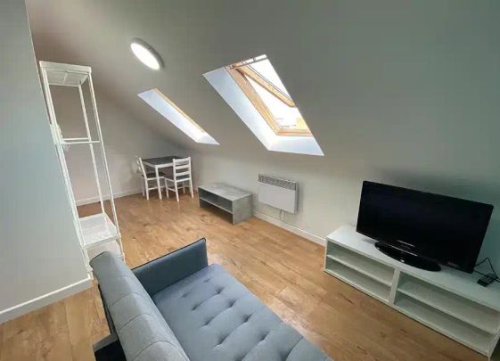1 Bed Flats - Photo 1