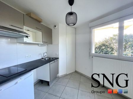 T2 AVEC JARDIN + PARKING - Photo 4