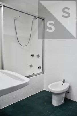 Calle Doctor Moliner, Valencia, Valencian Community 46010 - Photo 1