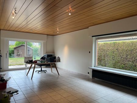 Bungalow met 3 slpks en zuid-gerichte tuin - Foto 3