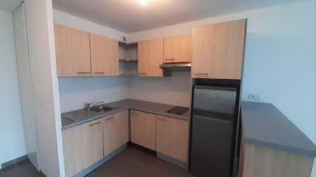 location Appartement T3 DE 65.3m² À MARSEILLE - Photo 5