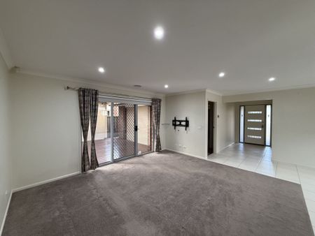 Family Home with Low Maintenance Living! - Photo 3