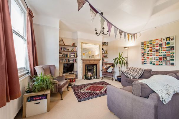 Pendle Road, London, SW16 - Photo 1