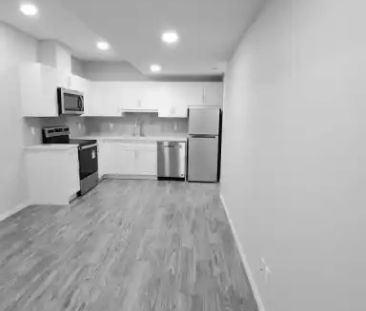 Modern 2 bedroom basement unit | 54 Creekside Manor Southwest, Calgary - Photo 1