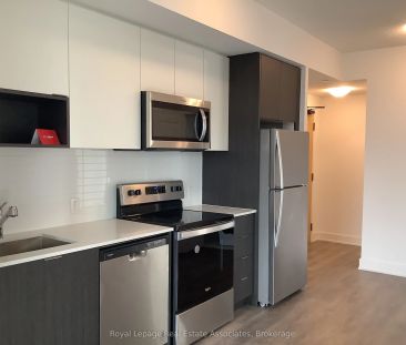 202 Burnhamthorpe Road E #1004 - Photo 6