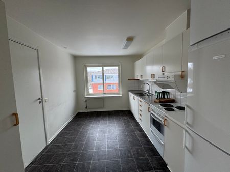 Kungsvägen 106 A – 2 rok (1303) - Photo 2