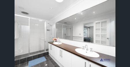 Welcome Home! - Photo 3