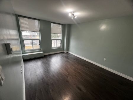 For Lease - 130 Neptune Drive Unit# 202, Toronto, Ontario - Photo 4