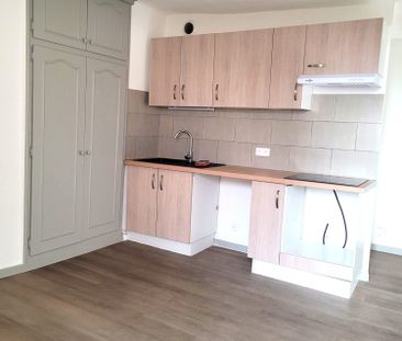 Location Appartement 2 pièces 37m² GRASSE 06130 - Photo 3