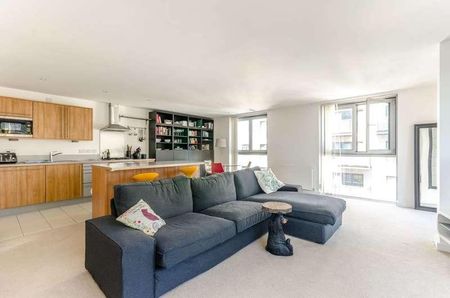 Carronade Court, Holloway, N7 - Photo 2