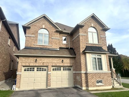 For Lease - 1306 Blencowe Crescent, Newmarket, Ontario - Photo 3