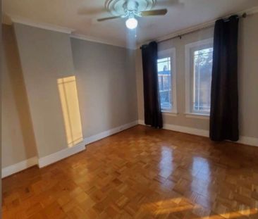 For Lease - 331 St Clarens Avenue Unit# Upper, Toronto, Ontario - Photo 1