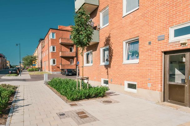 Bryggaregatan 34 - Photo 1