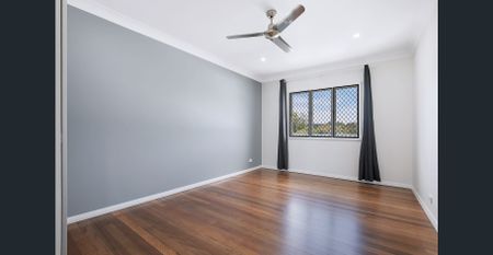 Beautifully Renovated, Modern 2-Bedroom Flat in the Heart of Mt Gravatt - $600 per week - Photo 4