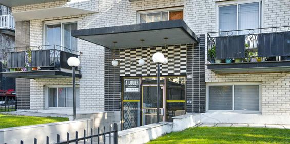 0 Bedroom 1 Bathroom - 5320 Avenue Bourret, Montréal - Photo 3