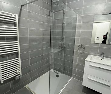 AUMETZ-RESIDENCE RECENTE - F2 - CUISINE EQUIPEE PARKING - Photo 6