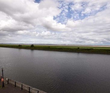 South Pier Road, Ellesmere, CH65 - Photo 1