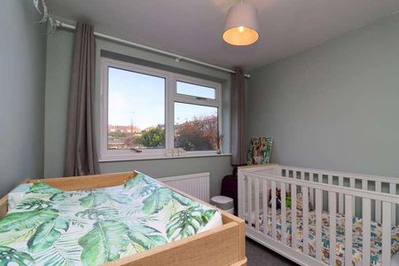 Russet Close, Market Harborough, LE16 - Photo 4