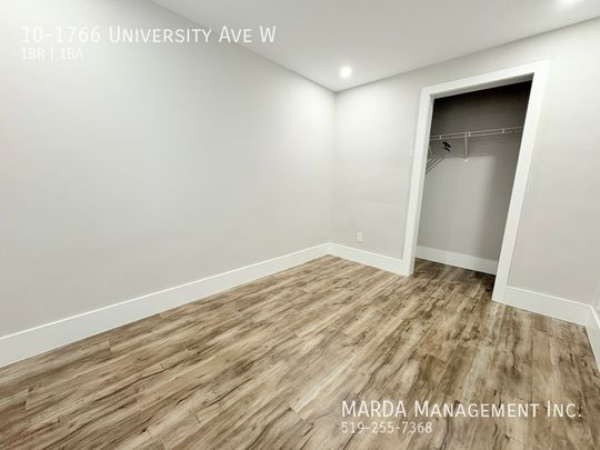 STYLISH AND RENOVATED 1BEDROOM/1BATH APARTMENT + HYDRO - Photo 1