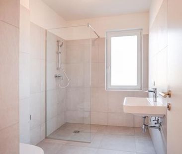 TRAUMWOHNUNG mit traumhaftem Garten +++ Luxusausstattung inklusive ... - Photo 2