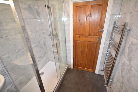 2 Gresham Road, Derby, DE24 8AW - Photo 3