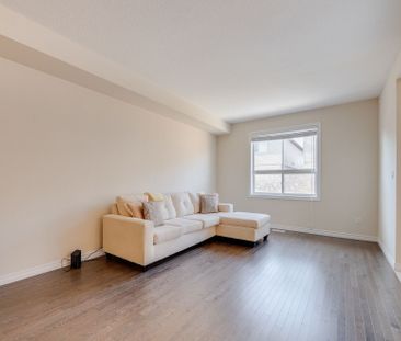 For Lease - 11 Burcombe Cross Unit# Upper Bdrm, Guelph, Ontario - Photo 4