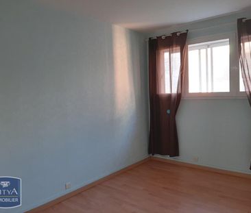 Location Appartement 3 pièces 73m² CHERBOURG OCTEVILLE 50130 - Photo 4