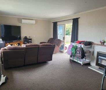 15 Garnett Avenue - Photo 1