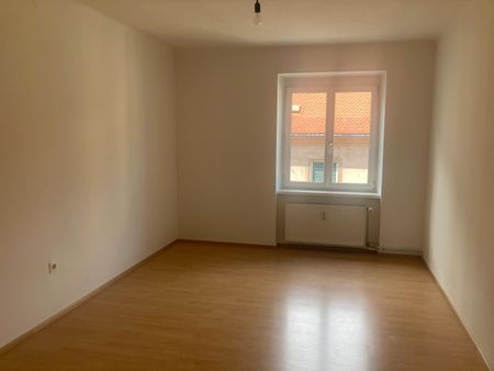 Mietwohnung mit 3 separaten Zimmer und Balkon - Foto 5