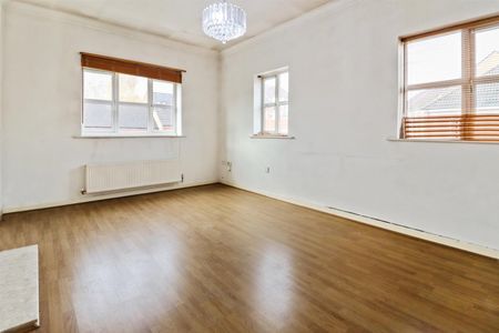 1 Bed Flat, Englewood Close, LE4 - Photo 4