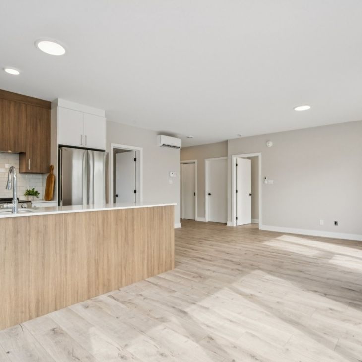 9510 Rue Notre-Dame E., app.204, H1L 3P3, Montréal - Photo 1