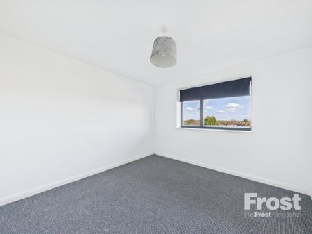 Willow Court, Meadfield Road, Langley,SL3 - Photo 2