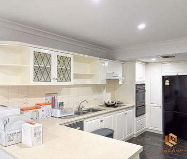 Adelaide CBD - Photo 2