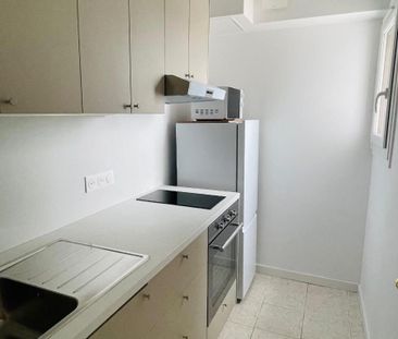 Location Appartement 2 pièces 39m² BORDEAUX 33000 - Photo 3