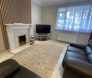 1 Bed Flat, Harrow, HA2 - Photo 1