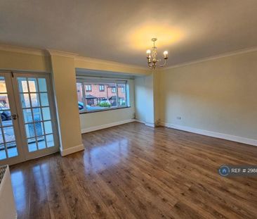 2 bedroom end of terrace house to rent - Photo 1