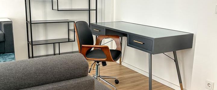 Frisch sanierte 2 Zimmerwohnung mit Einbauküche!!! Möblierung möglich. - Photo 1