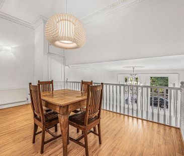 3 bedroom flat to rent - Photo 4