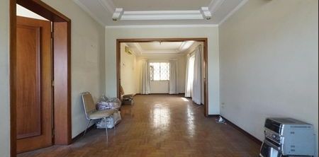 Casa para alugar com 250m², 3 quartos e 4 vagas - Foto 2