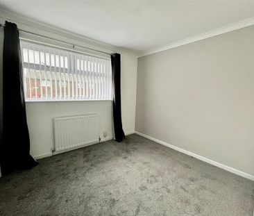 Millford, Leam Lane Estate, Gateshead - Photo 6