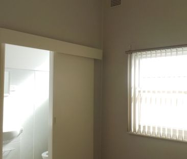 One Bedroom Unit - Photo 1