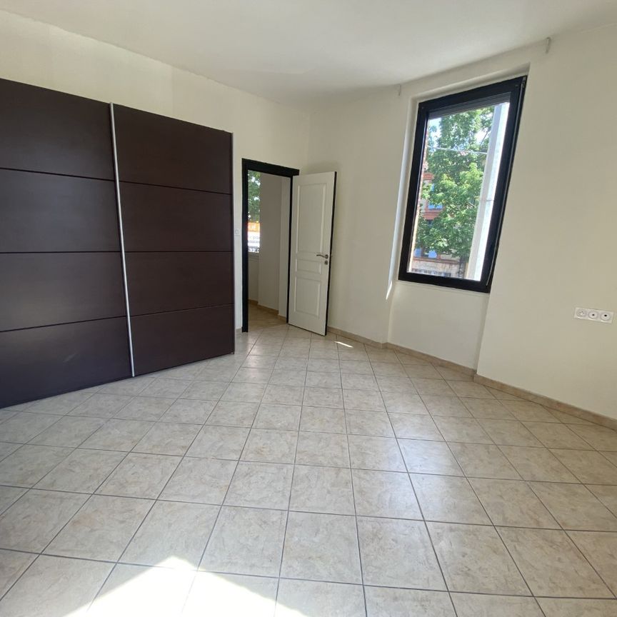 Location Appartement 3 pièces 61m² - Photo 1