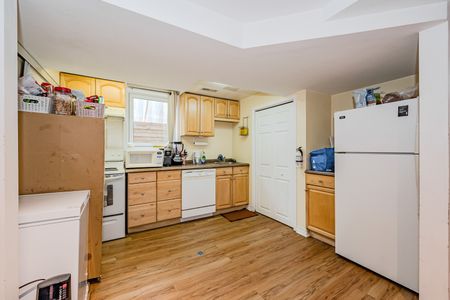 For Lease - 14 Southcreek Trail Unit# B, Guelph, Ontario - Photo 4