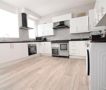 Uxbridge Road, Hayes - Photo 4