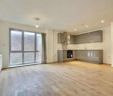 Blenheim House, Admiralty Road, Portsmouth, PO1 - Photo 6