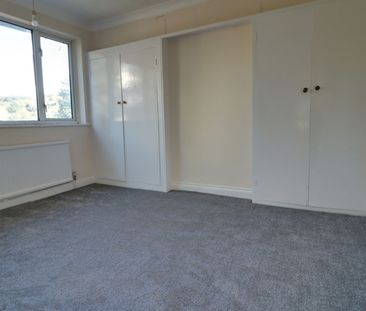 3 bedroom semi detached house to rent - Photo 5