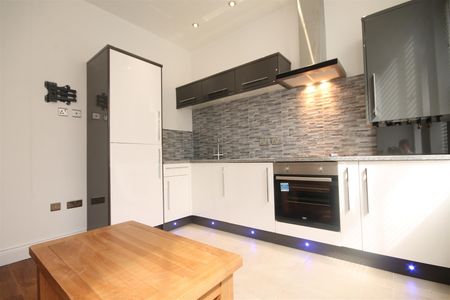 Lansdowne Court, Gosforth - Photo 5